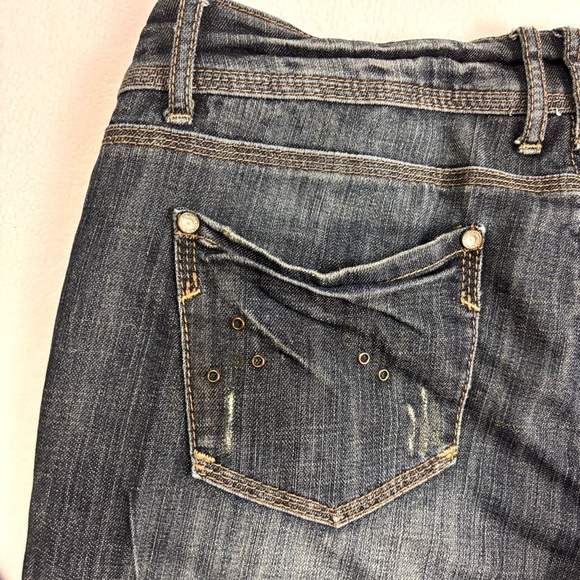 Almost Famous Lowrise Super Whisker Faded Denim Straight Leg Western Jean (15) - Picture 8 of 15